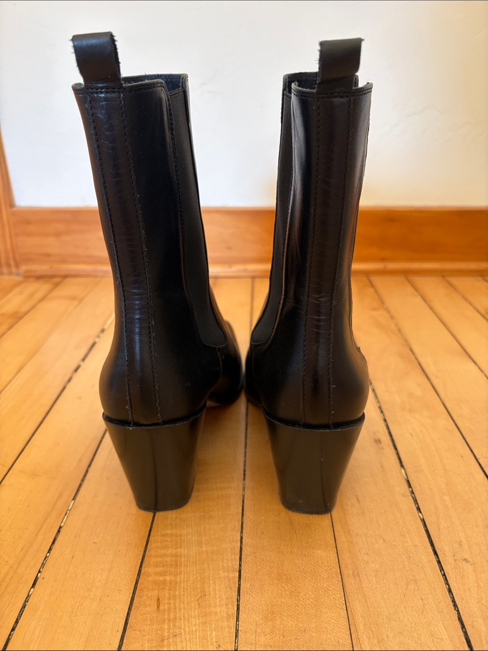 Thursday size 9 black leather boots - Picture 2 of 6